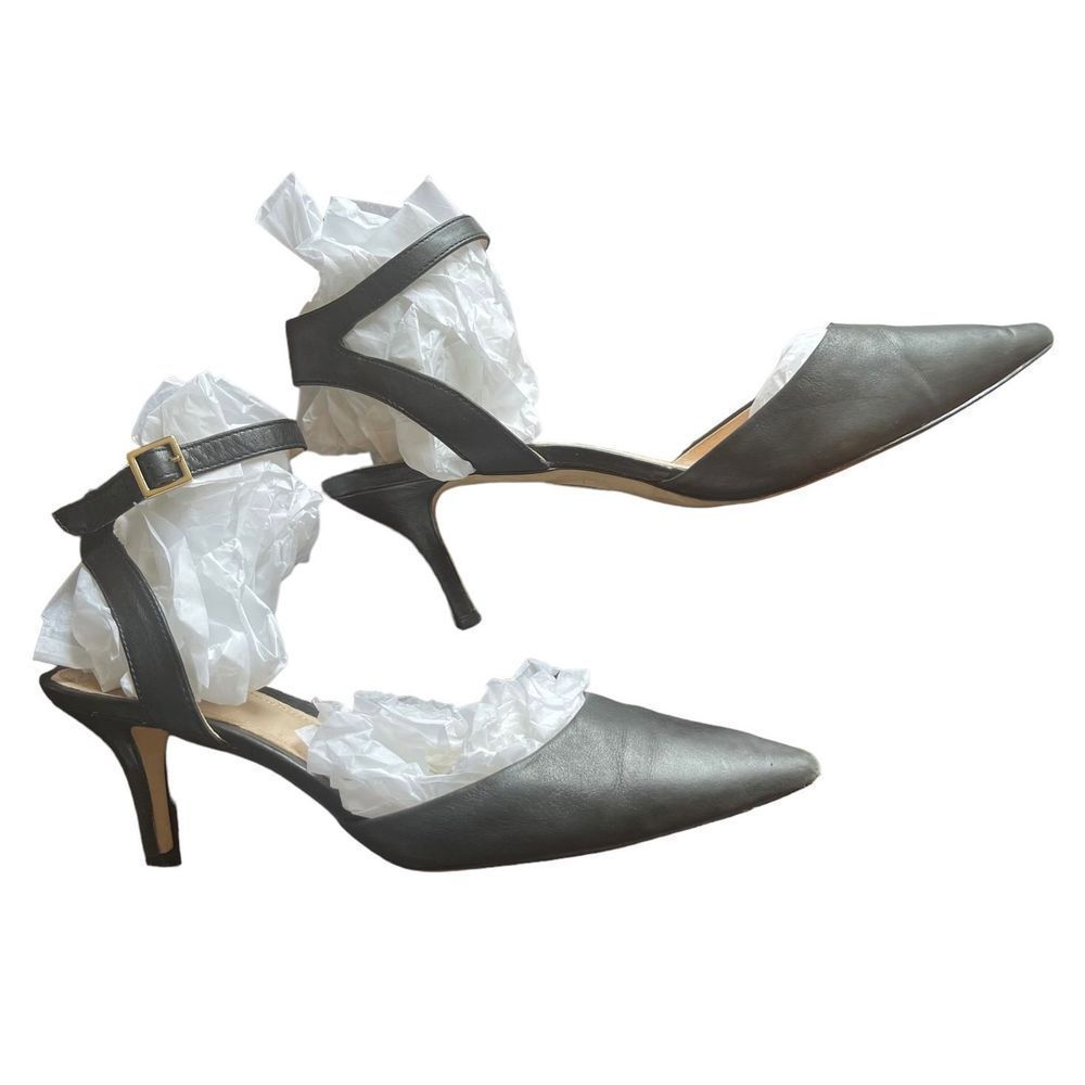 Louise et Cie, Lo Kota pumps
